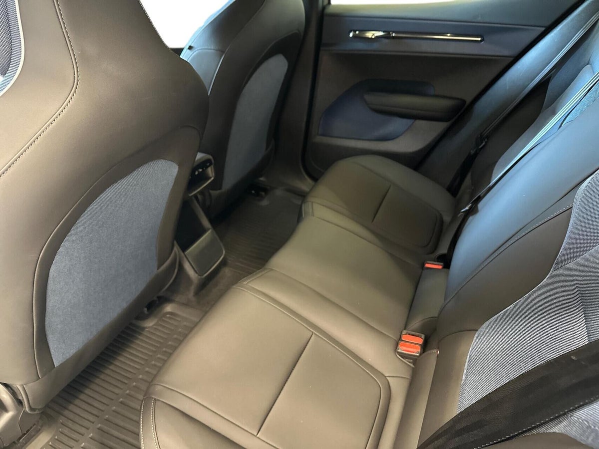 Volvo EX30 Extended Range Plus billede 13