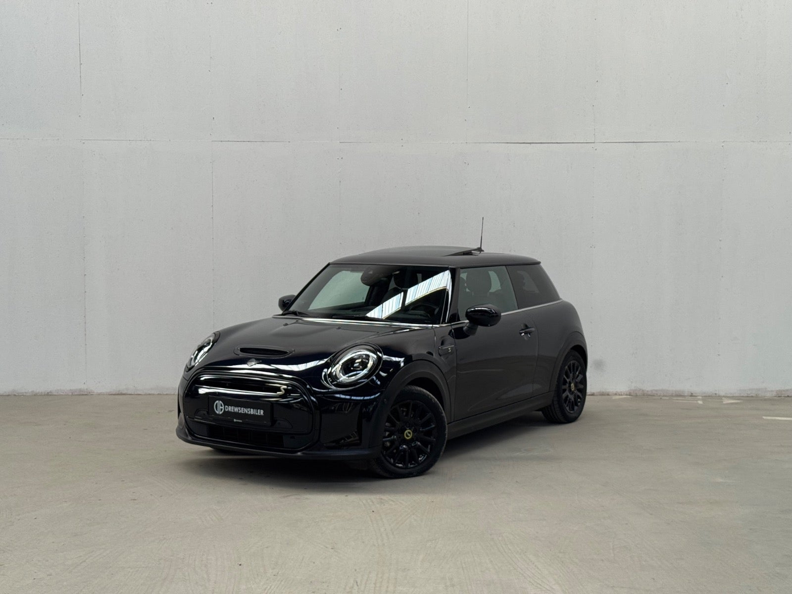 MINI Cooper SE Classic Trim A