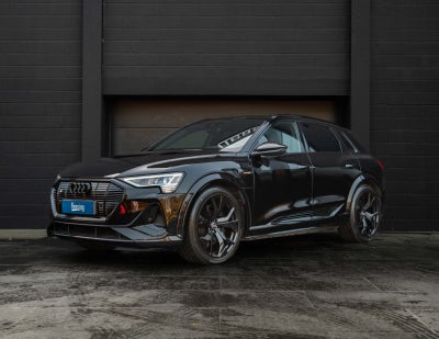 Audi e-tron S  quattro 5d