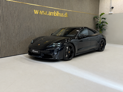 Porsche Taycan Turbo  Performance+  4d