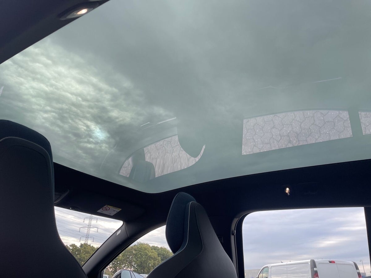 Volvo EX30 Extended Range Ultra billede 23