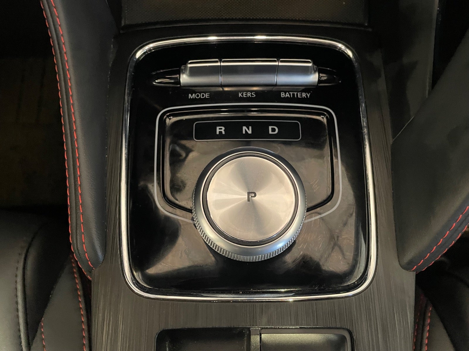 MG ZS Luxury