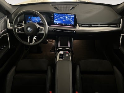 BMW iX1 xDrive30 M-Sport Van