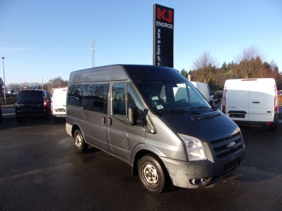 Ford Transit 300S Kombi 2,2 TDCi 85 Ambiente 5d
