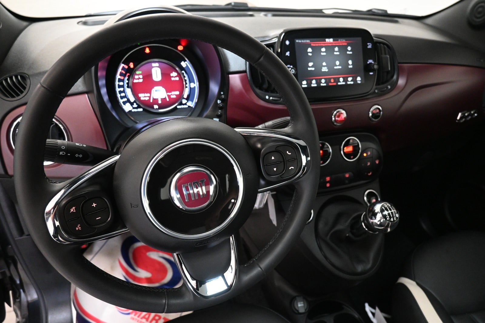 Fiat 500 Hybrid Star+