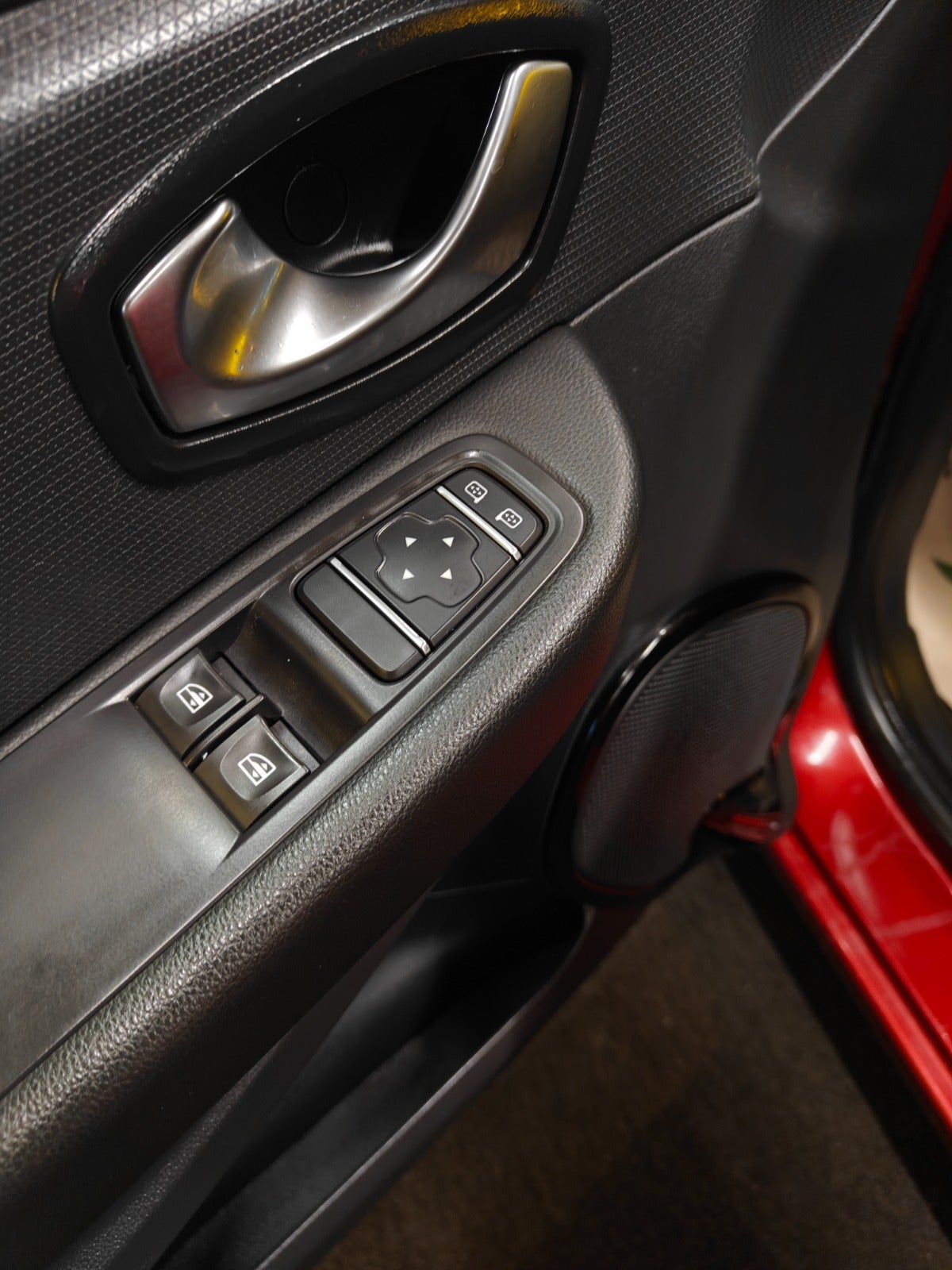 Billede af Renault Clio IV 0,9 TCe 90 Expression Sport Tourer