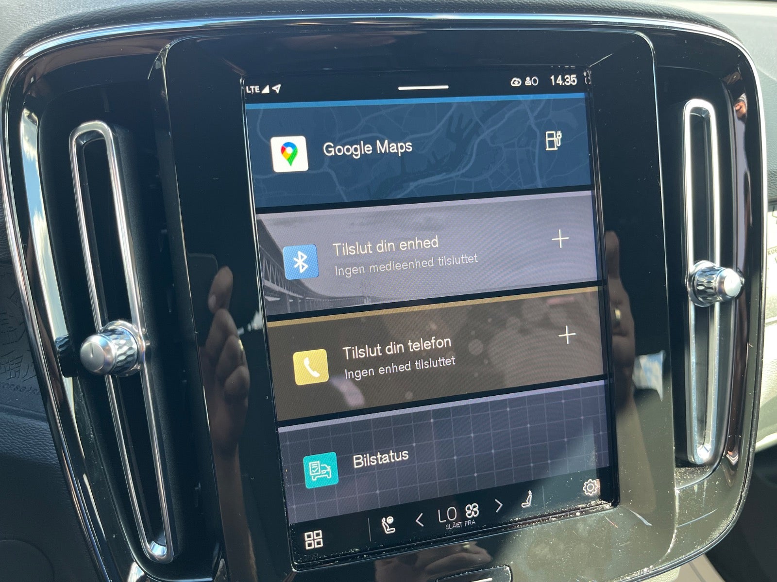 Billede af Volvo EX40  Twin Performance Plus