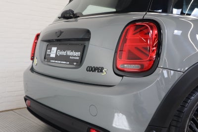 MINI Cooper SE Camden Edition