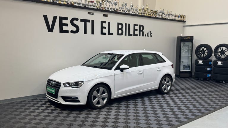 Audi A3 TDi 110 Ambiente Sportback