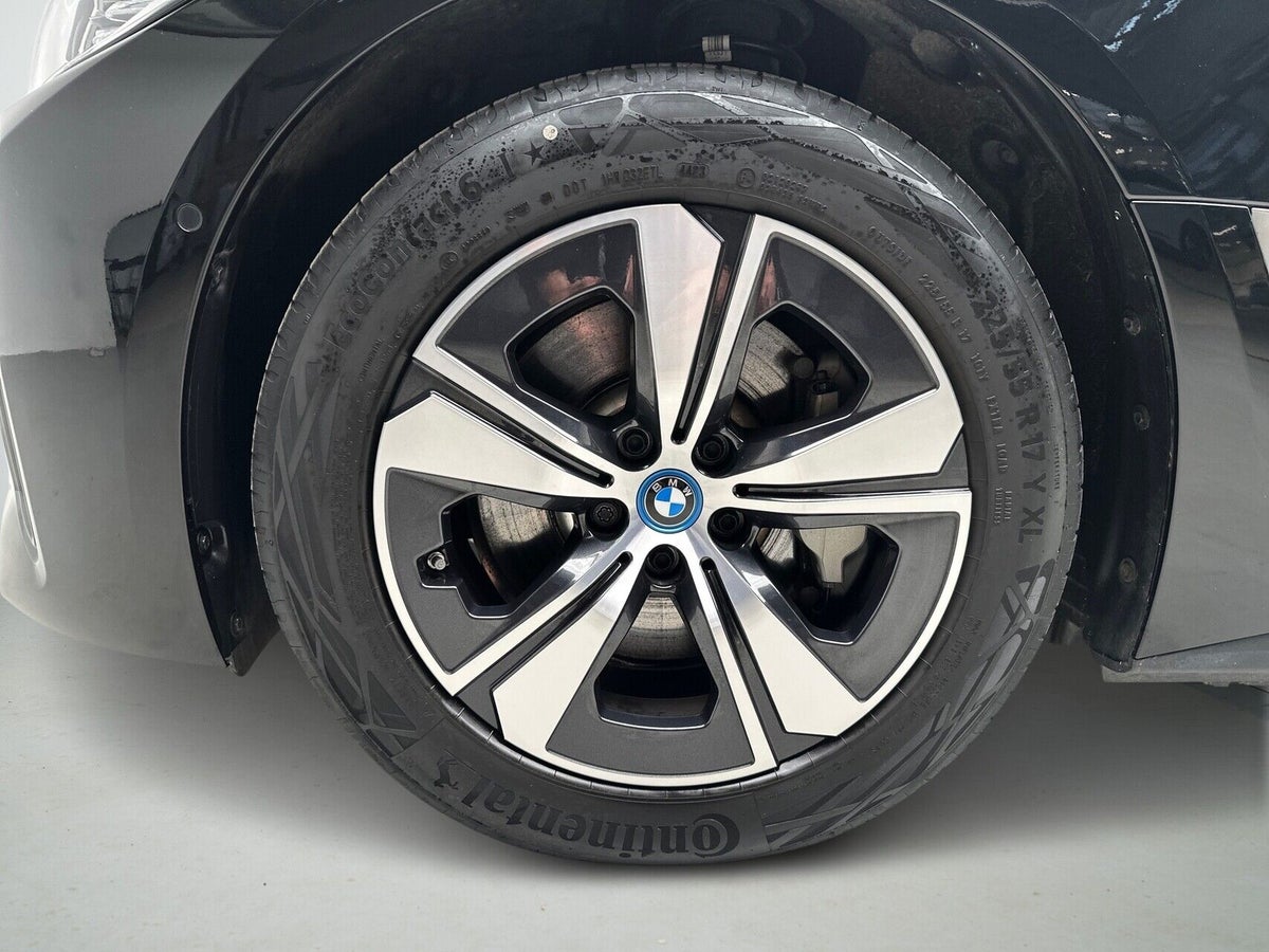 BMW i4 eDrive35 Charged billede 8