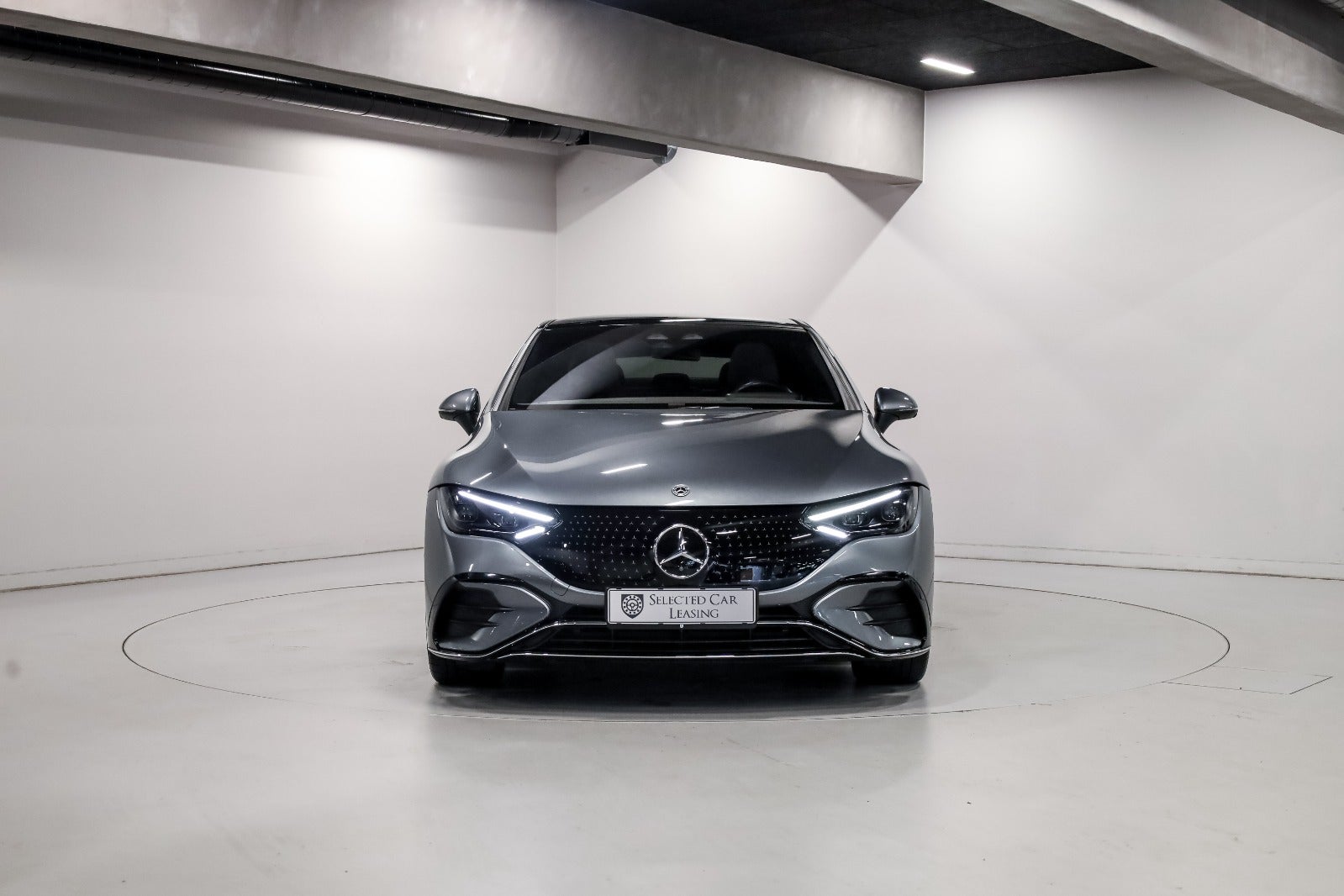 Mercedes-Benz EQE350+ AMG Line Premium Plus