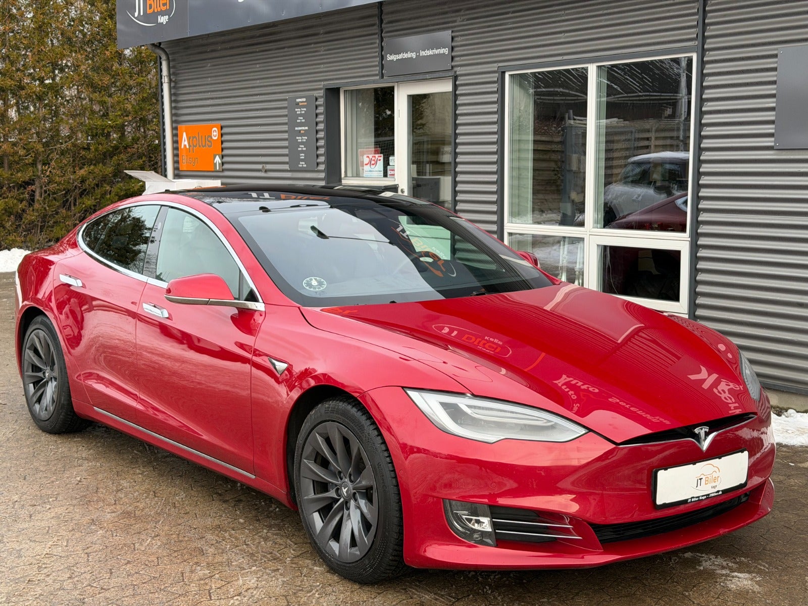 Tesla Model S Long Range AWD