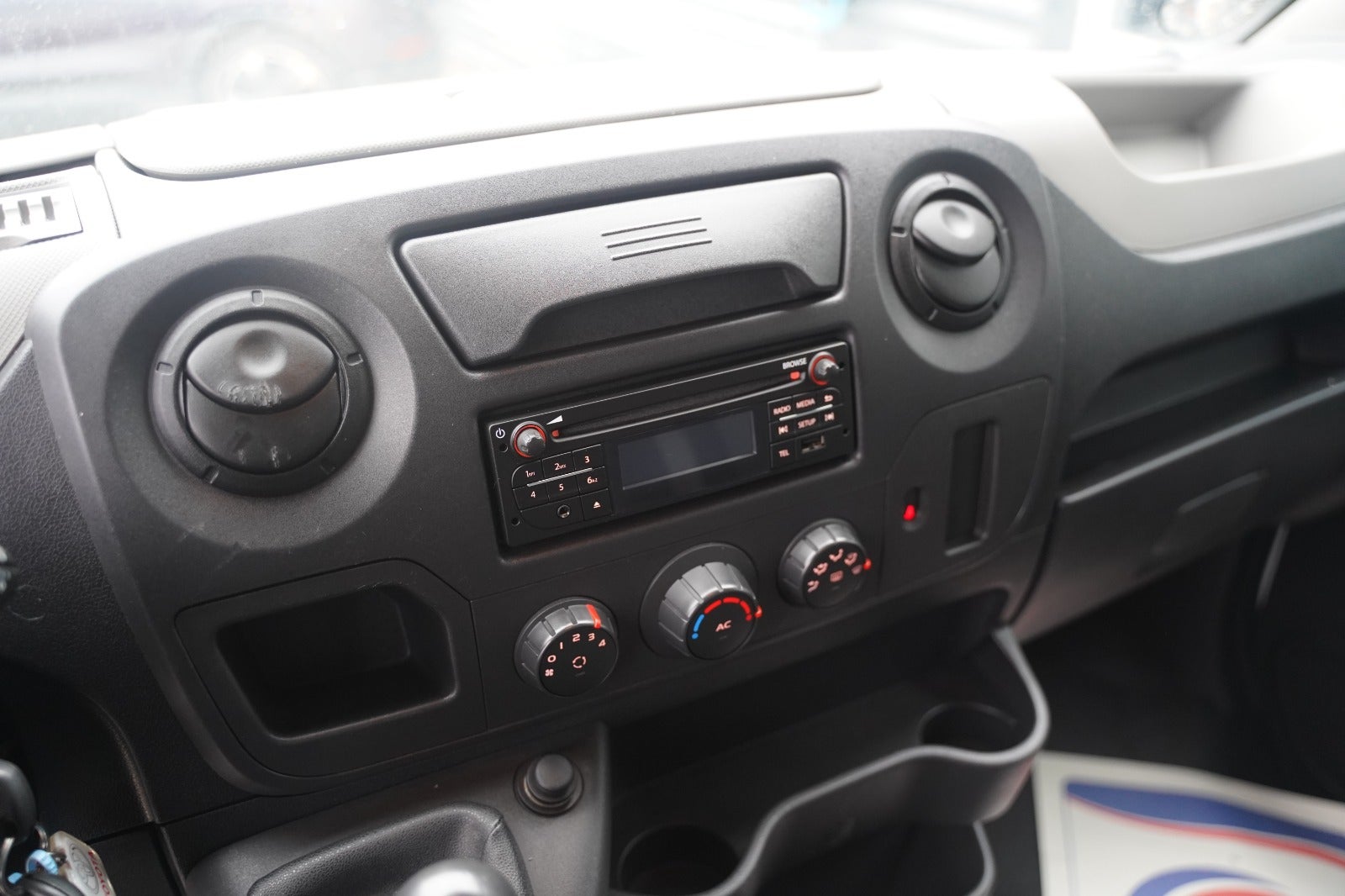 Billede af Nissan NV400 2,3 dCi 125 L3H2 Comfort Van