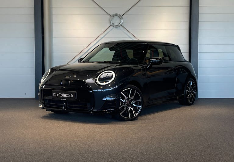 MINI Cooper E JCW Trim XL