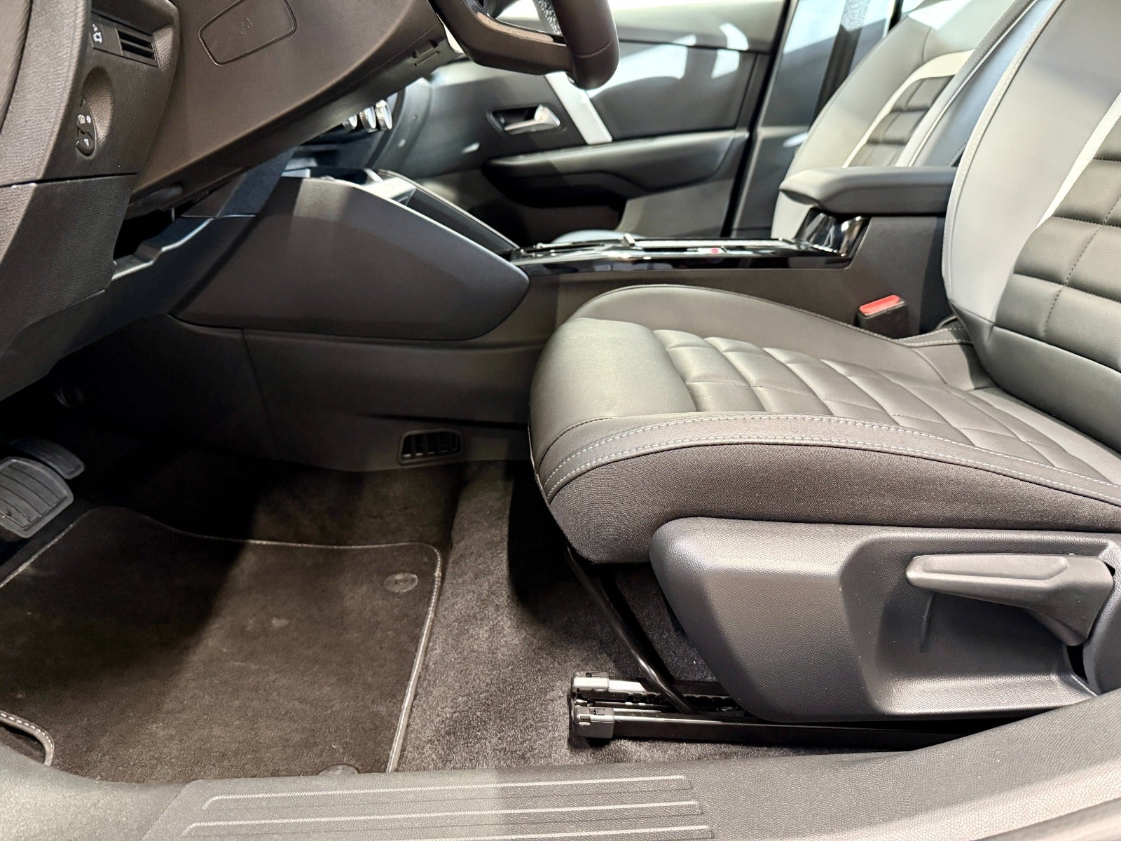 Billede af Citroën ë-C4 X 54 Max