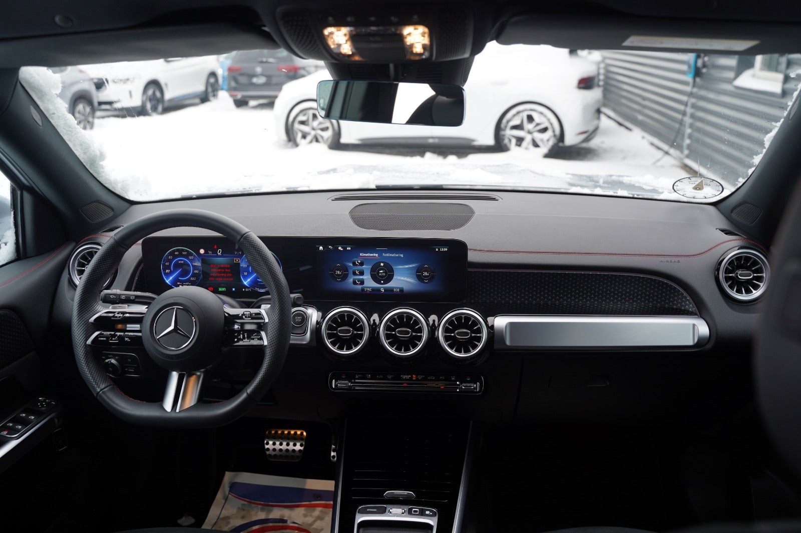 Billede af Mercedes EQB300 AMG Line 4Matic