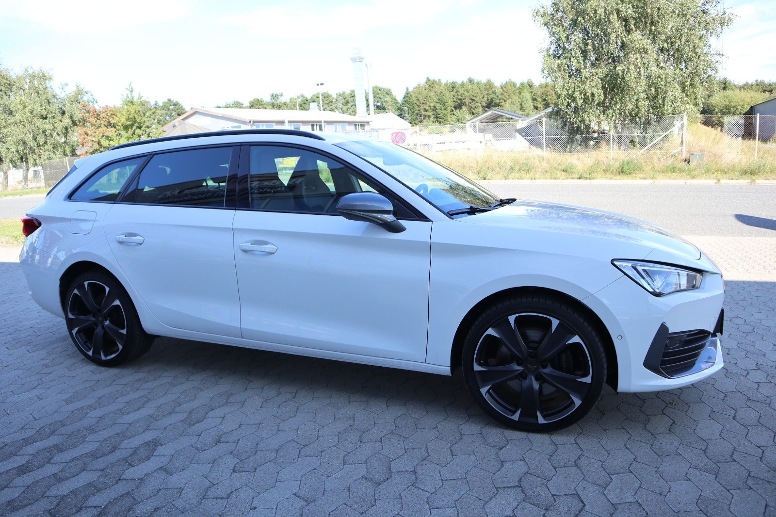 Billede af Cupra Leon 1,4 eHybrid Sportstourer DSG