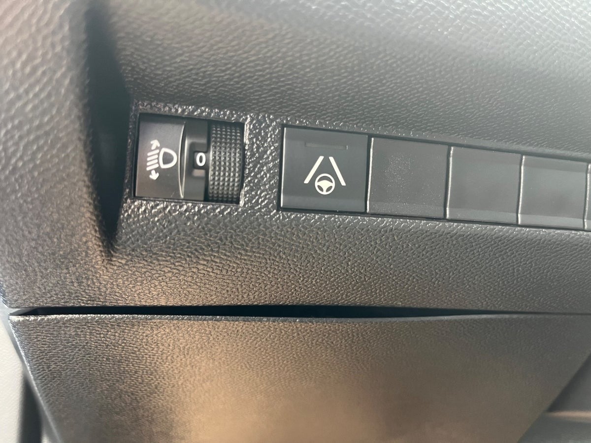 Billede af Peugeot 2008 1,2 PureTech 130 Allure EAT8