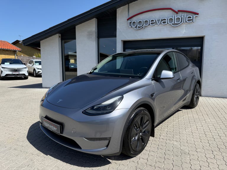 Tesla Model Y Long Range AWD