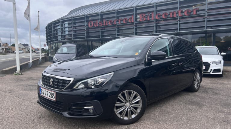 Peugeot 308 BlueHDi 120 Allure Sky SW