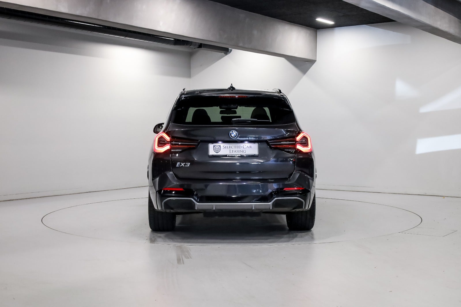 BMW iX3 Charged Plus M-Sport