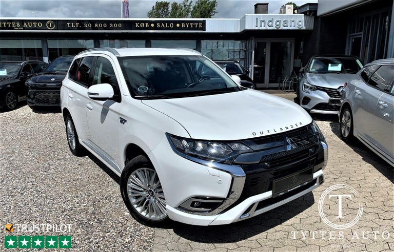 Mitsubishi Outlander PHEV Intense CVT 4WD