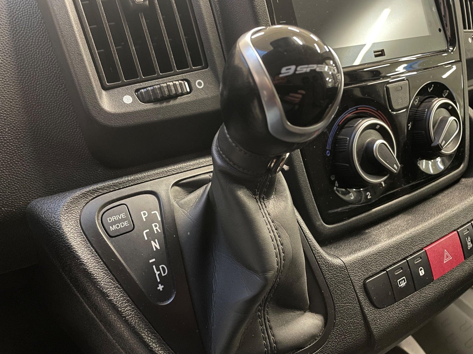 Billede af Fiat Ducato 35 Maxi 2,2 MJT 160 Kassevogn L3H2 aut.