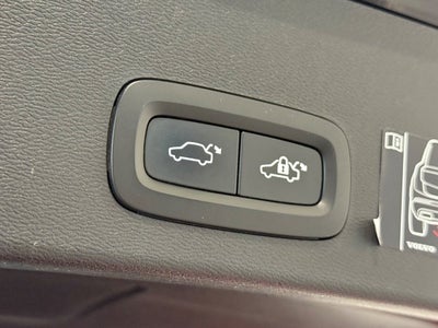 Volvo XC40 P6 ReCharge Pro