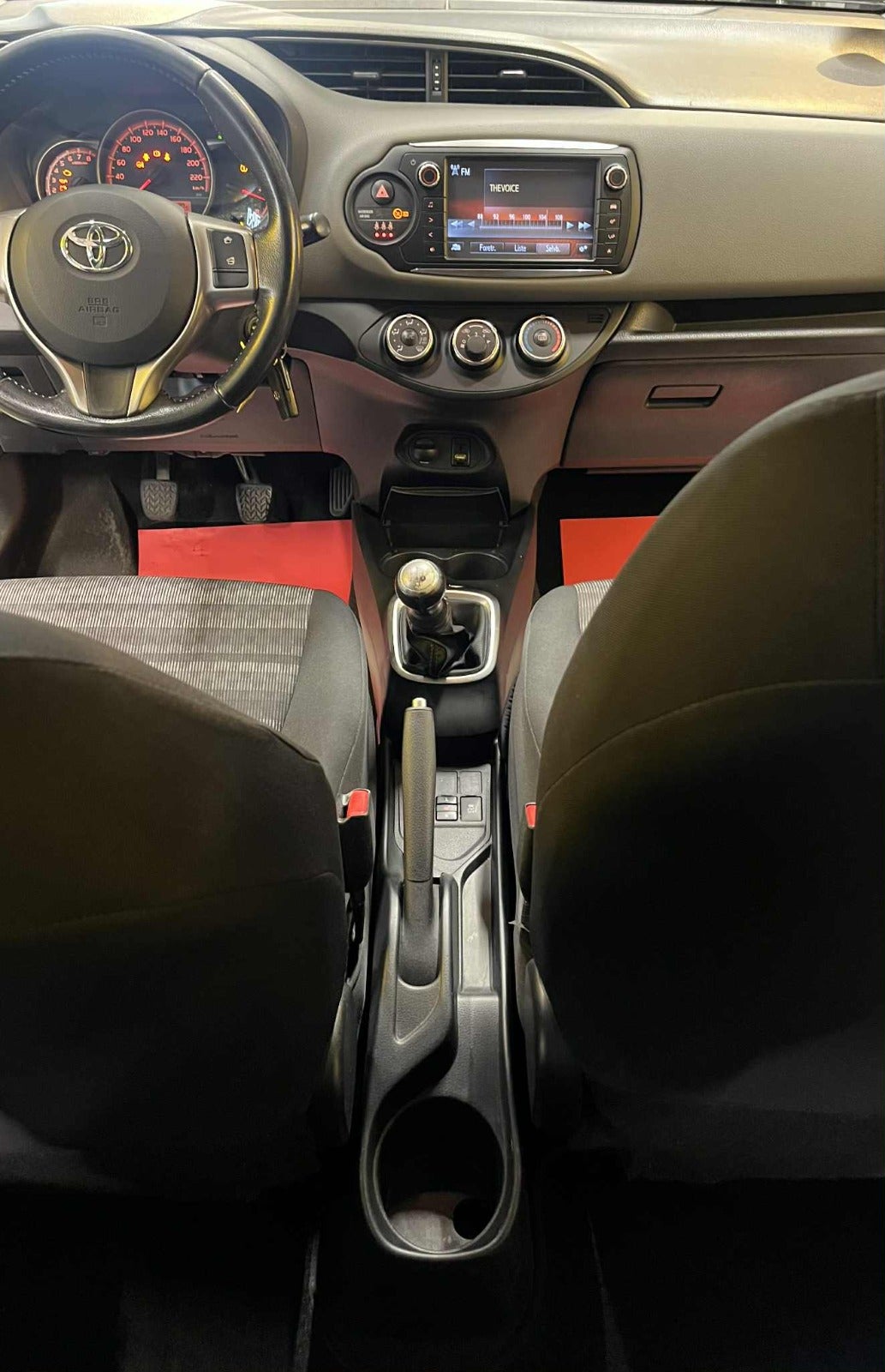 Billede af Toyota Yaris 1,0 VVT-i T2