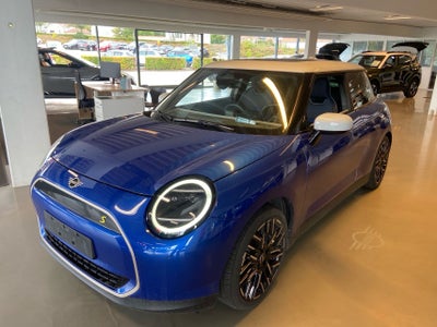 MINI Cooper SE   3d