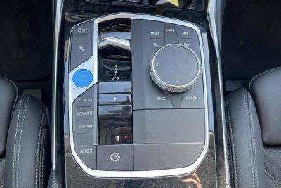 BMW i4 eDrive35 Charged