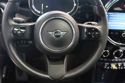 MINI Cooper SE Camden Edition