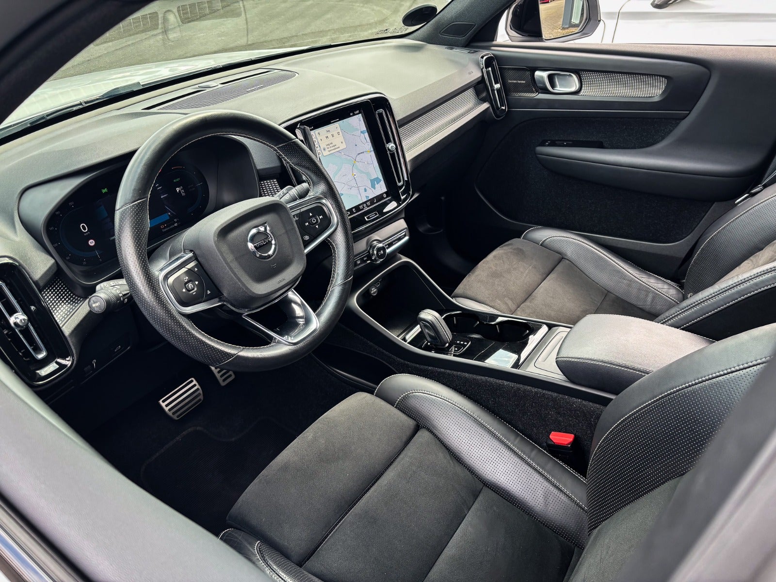 Billede af Volvo XC40  P8 ReCharge Twin R-Design