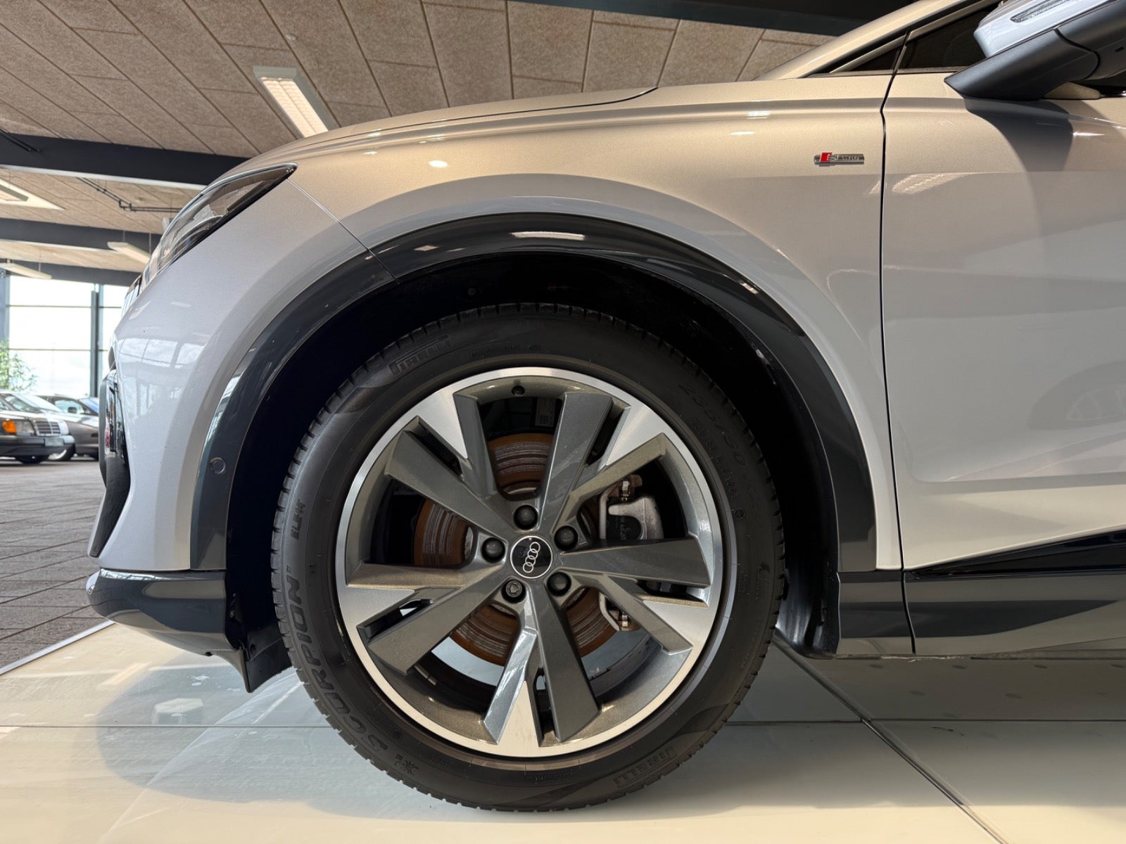 Billede af Audi Q4 e-tron 40 S-line Sportback
