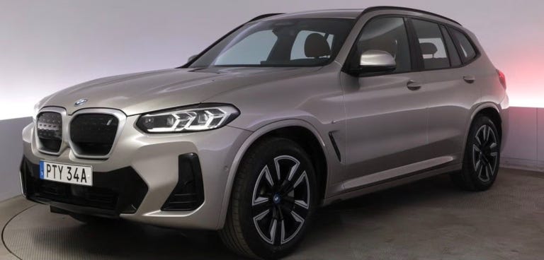 BMW iX3 Charged M-Sport