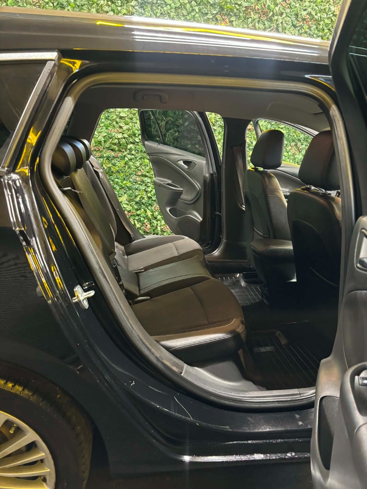 Billede af Opel Astra 1,6 CDTi 136 Business Sports Tourer