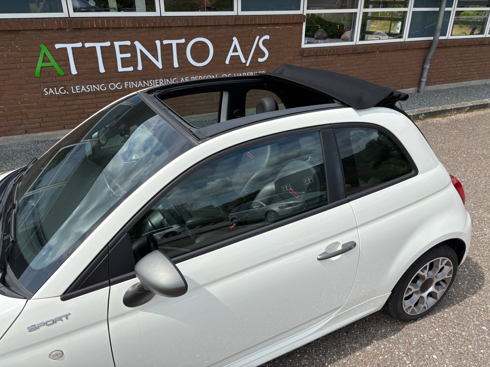 Billede af Fiat 500C 1,0 Hybrid Sport
