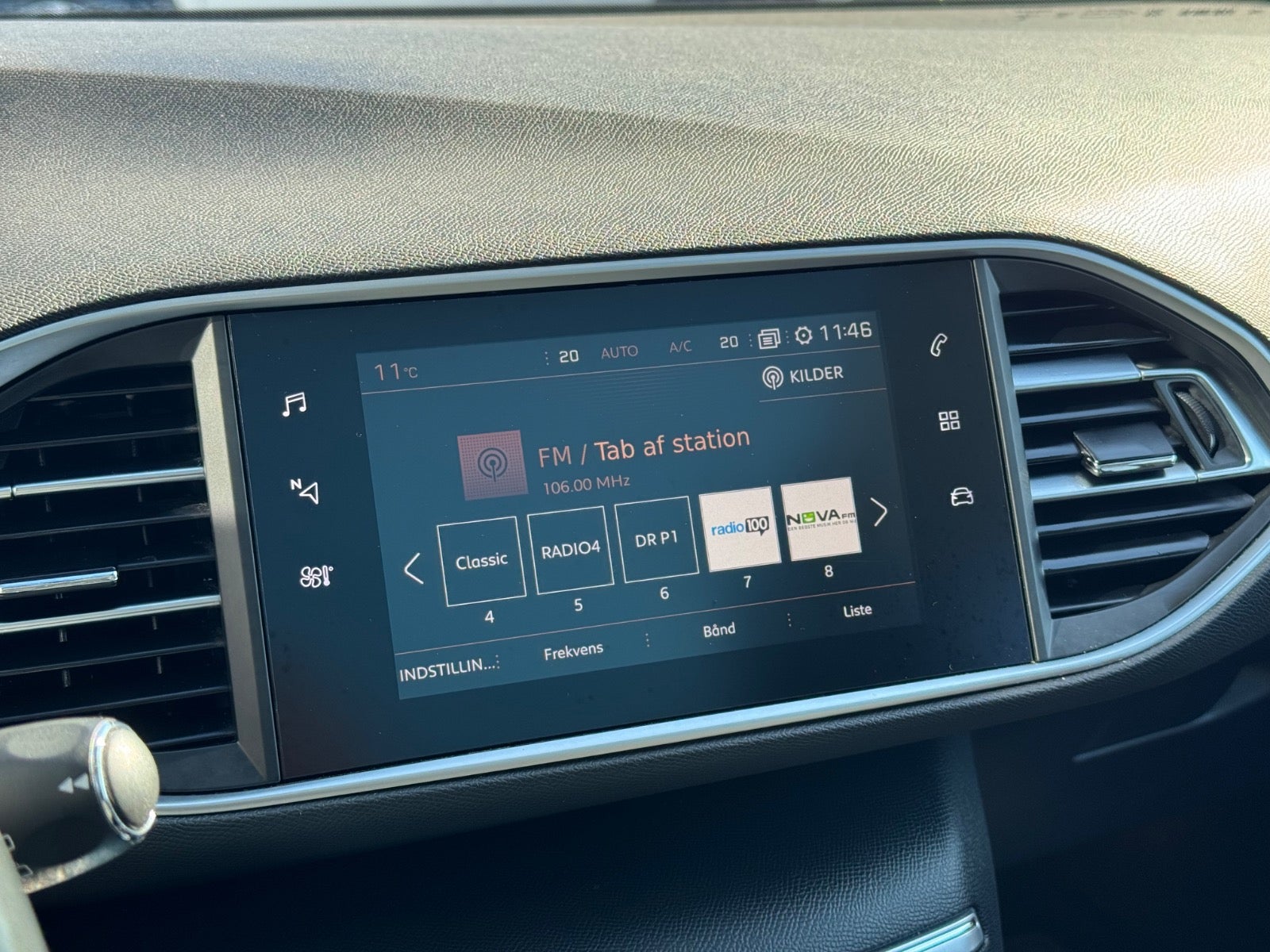 Billede af Peugeot 308 1,5 BlueHDi 130 Allure Sky SW