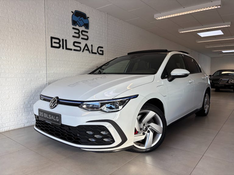 VW Golf VIII GTE DSG