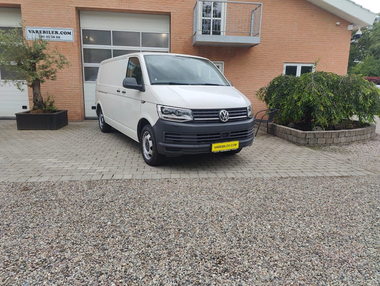 VW Transporter TDi 150 Kassevogn DSG lang