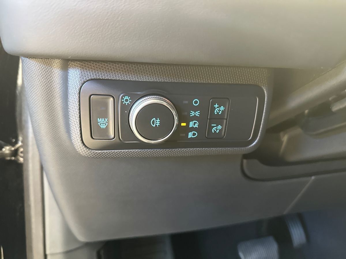 Ford Mustang Mach-E Standard Range billede 17