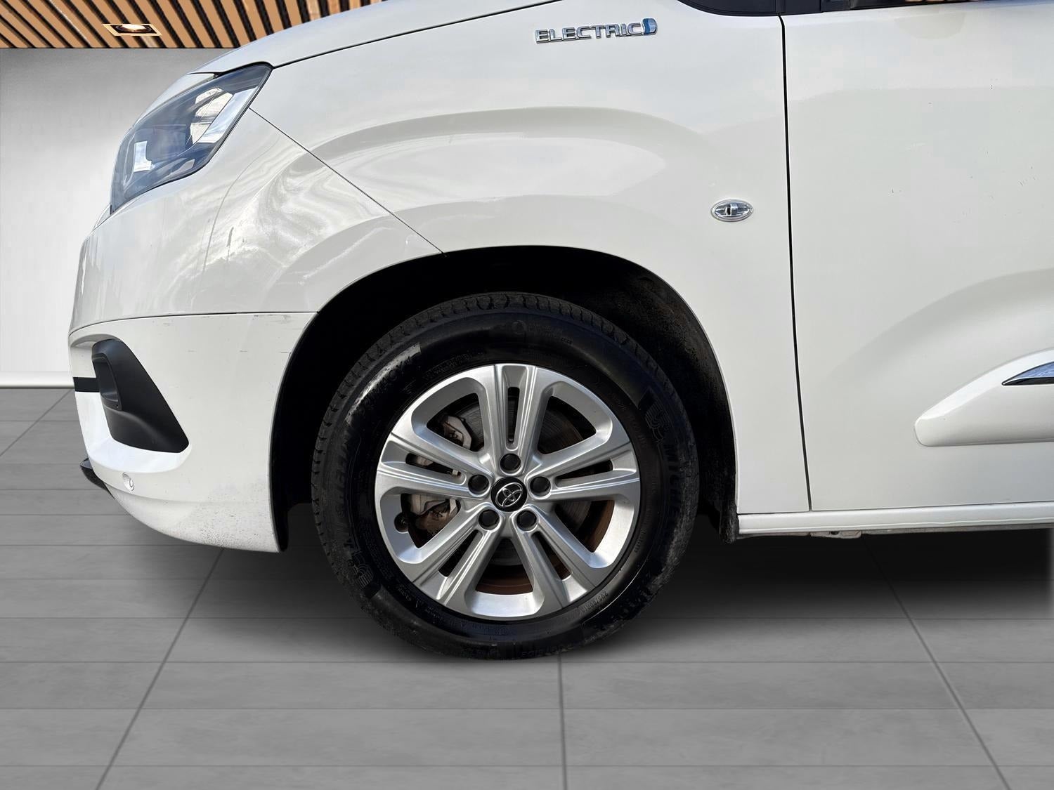 Billede af Toyota ProAce City Verso 50 Medium Family