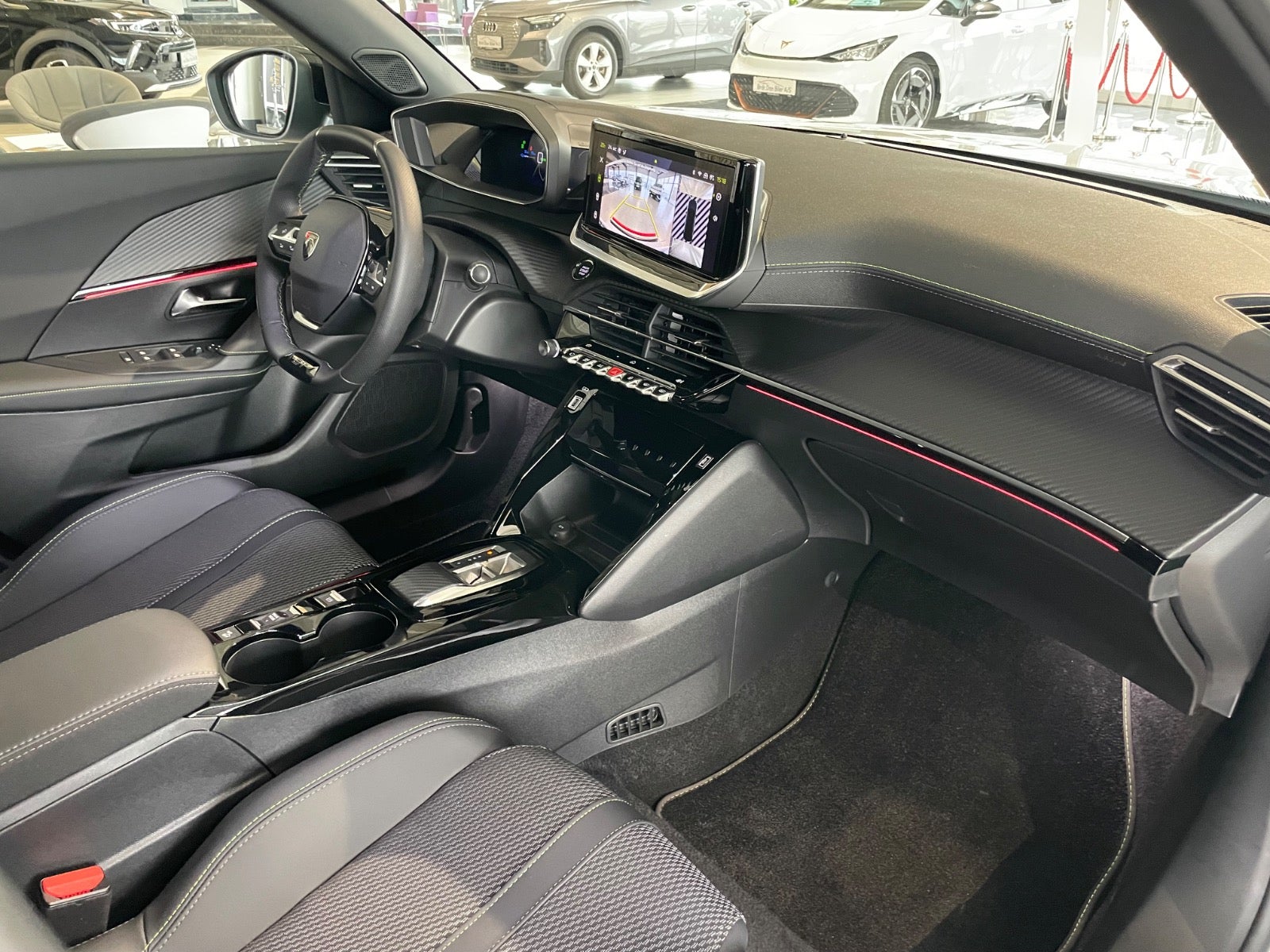 Billede af Peugeot e-2008 54 GT