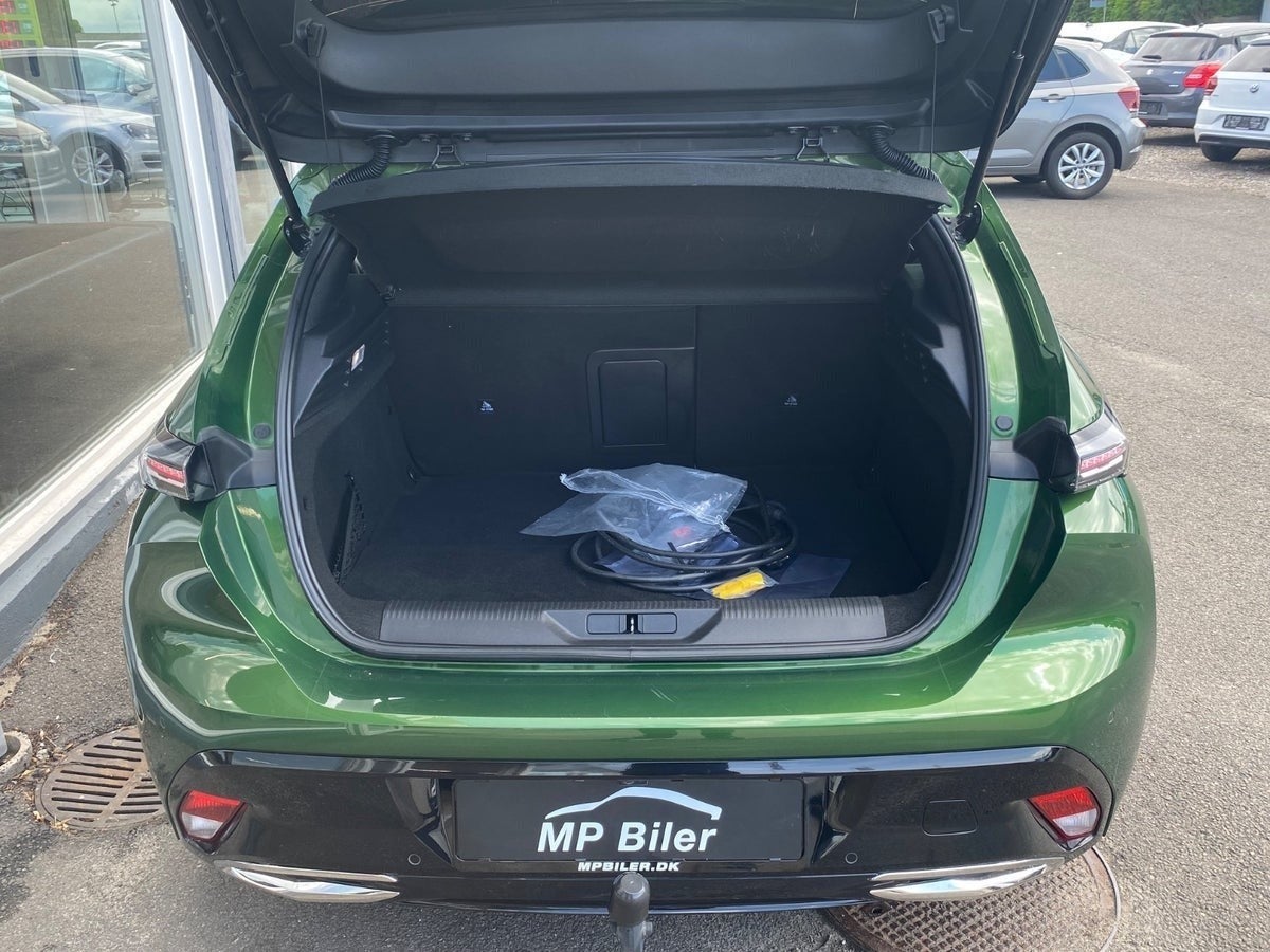 Billede af Peugeot 308 1,6 Hybrid First Selection EAT8