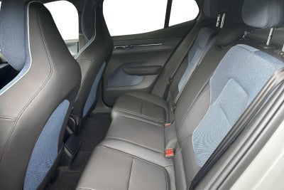 Volvo EX30 Extended Range Core