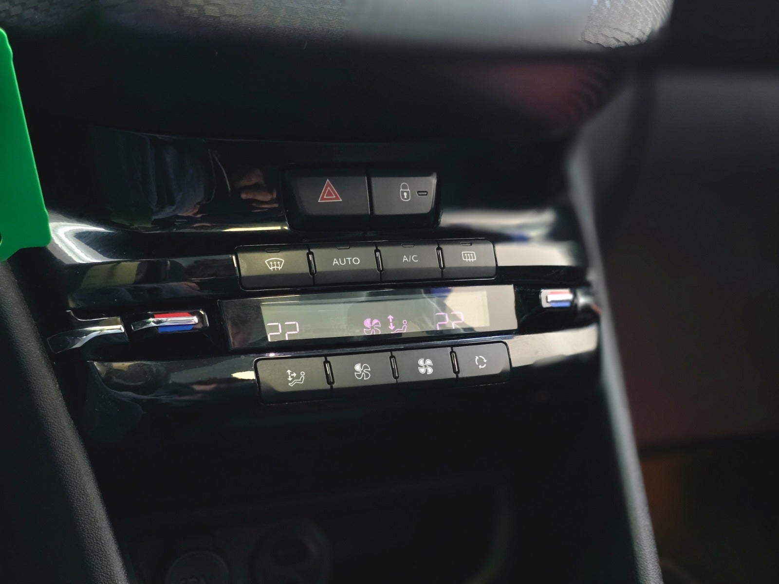 Billede af Peugeot 208 1,2 VTi 82 Selection Sky