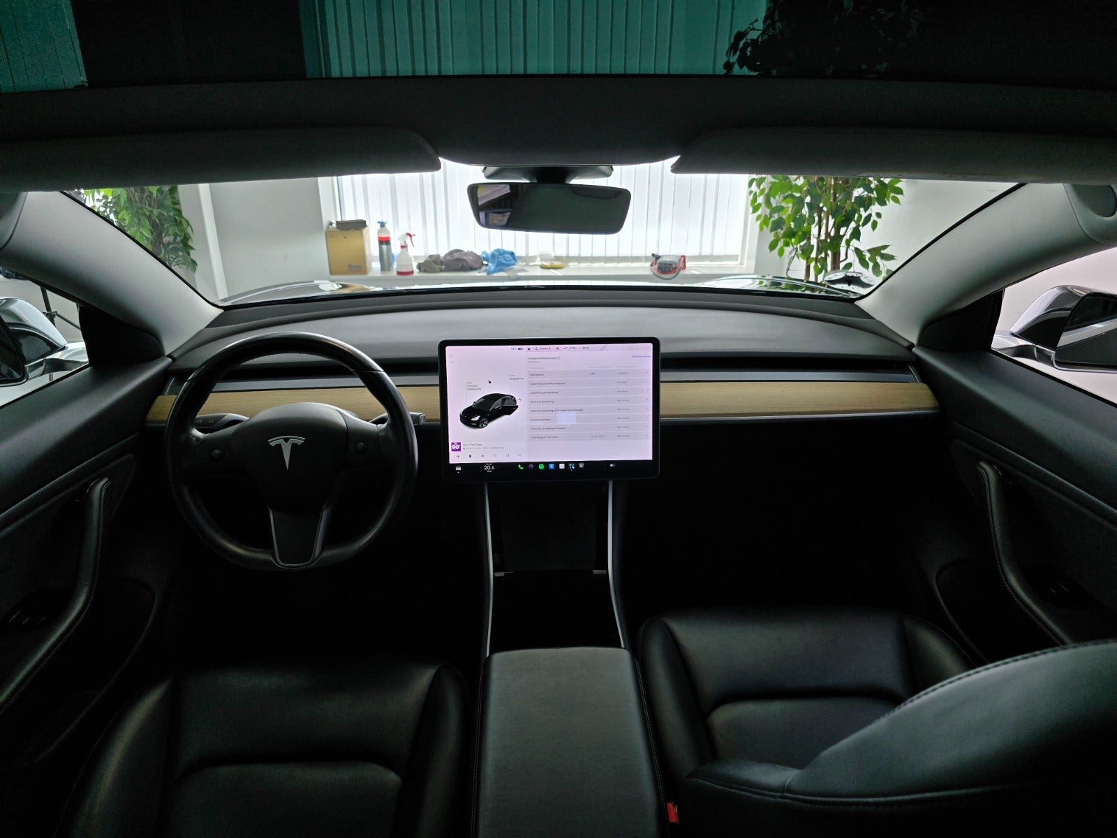 Billede af Tesla Model 3  Standard Range+ RWD