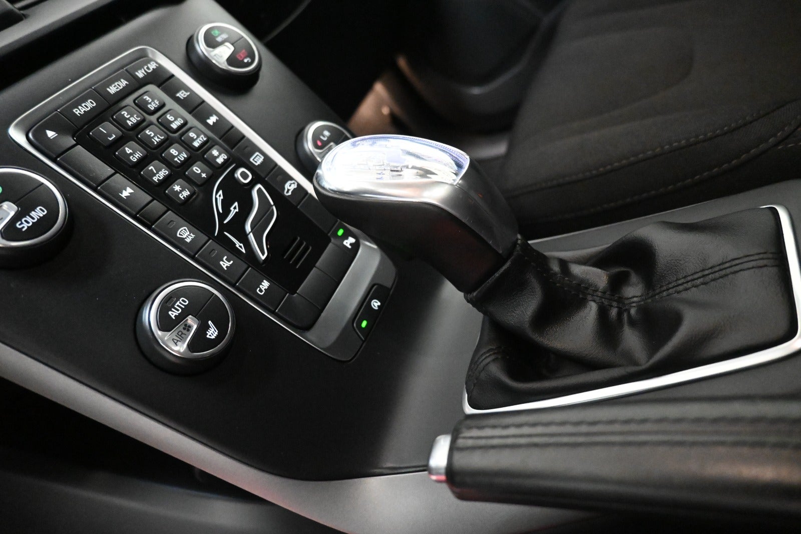Volvo V40 D3 150 Kinetic aut.