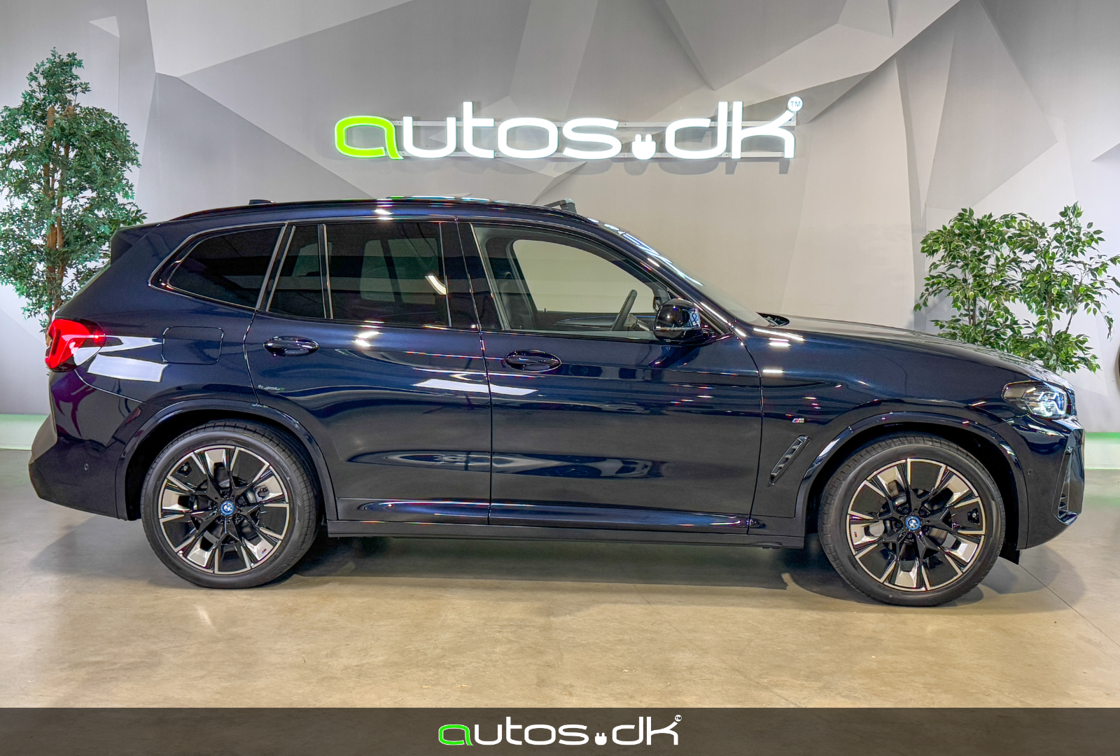 BMW iX3 2023