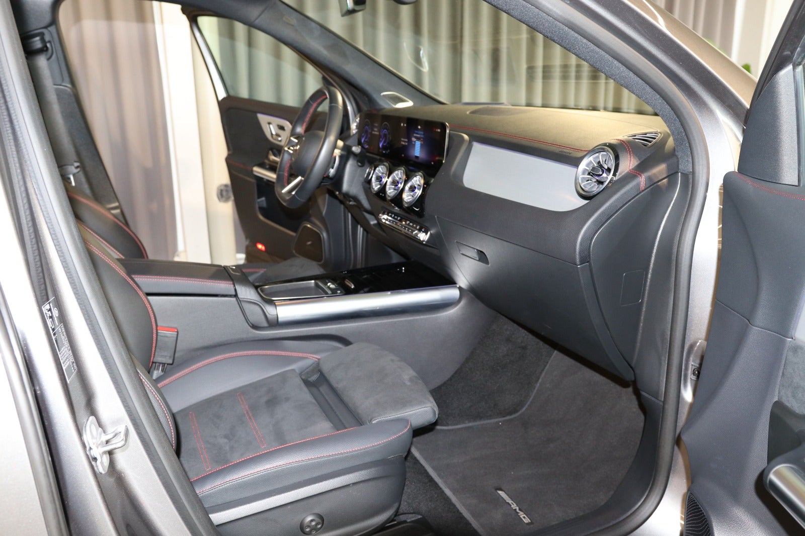Billede af Mercedes EQA350  AMG Line Premium 4Matic